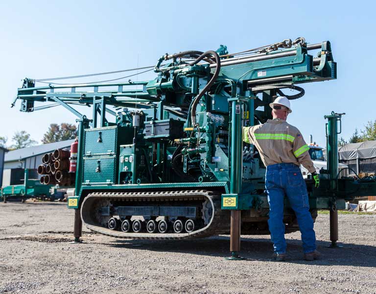 CME 55 LC drilling rig